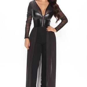 Fashion Nova She’s Just Lovely Jumpsuit